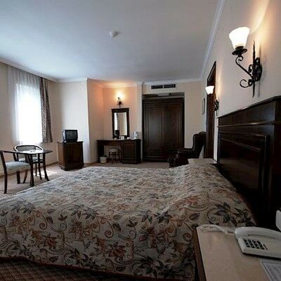 בורסה Montania Town Hotel Mudanya מראה חיצוני תמונה