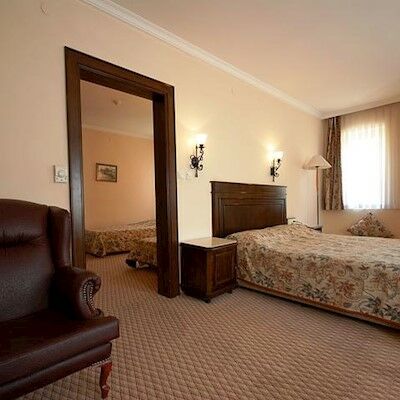 בורסה Montania Town Hotel Mudanya מראה חיצוני תמונה